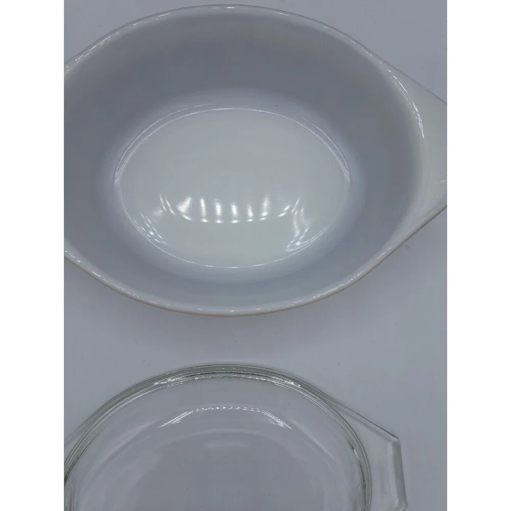 Pyrex Early American Oval Casserole Baking Dish with Lid 1.5 Qt Vintage #043
